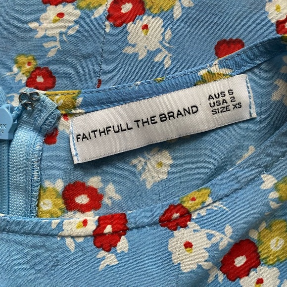 FAITHFUL THE BRAND Dainty Cottagecore Floral Light Blue Flowy Midi Dress Size 2 - Picture 9 of 11